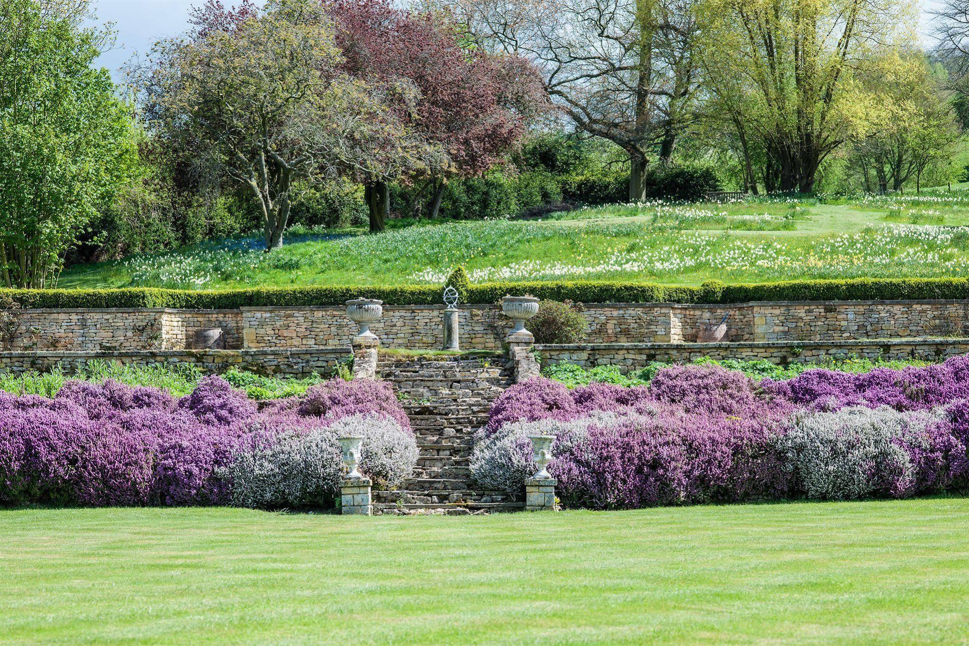 Buckland Manor - A Relais & Chateaux Hotel Бродуей Екстериор снимка