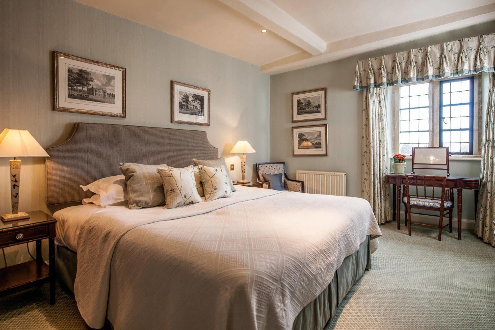 Buckland Manor - A Relais & Chateaux Hotel Бродуей Екстериор снимка