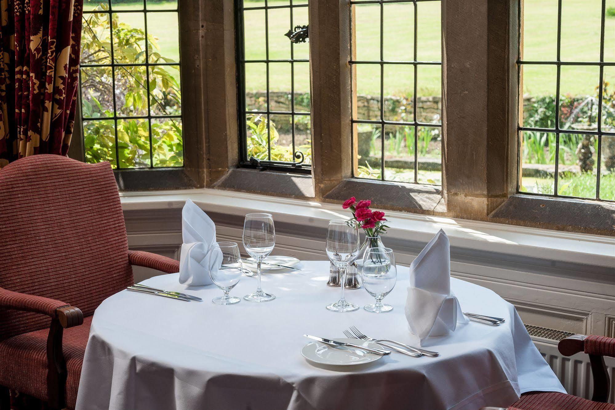 Buckland Manor - A Relais & Chateaux Hotel Бродуей Екстериор снимка